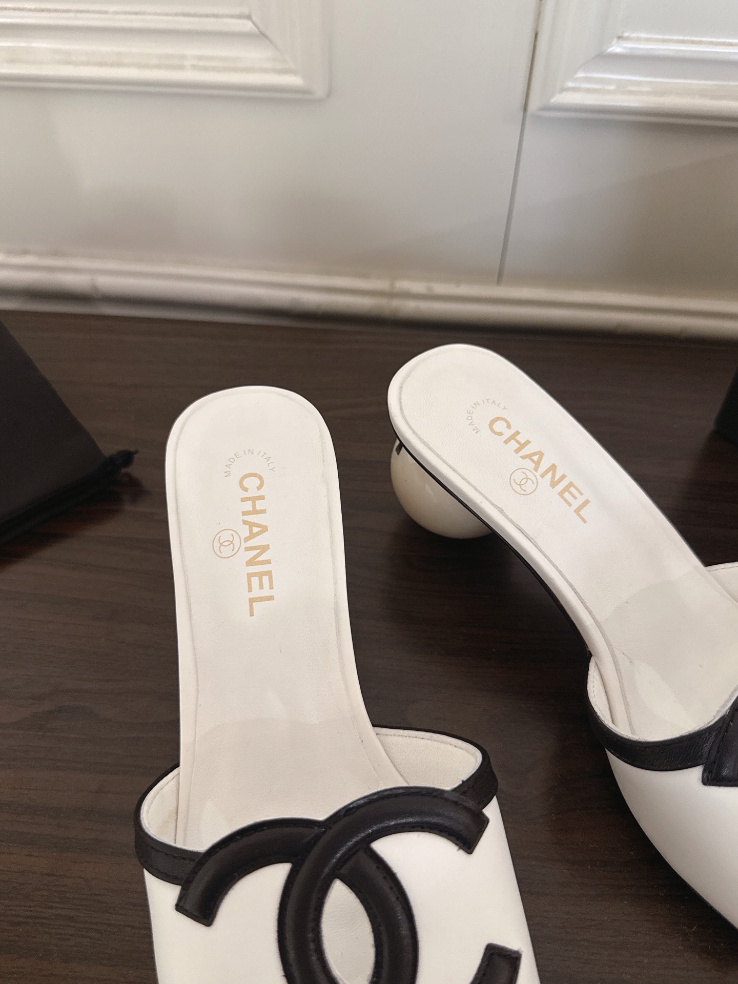 Chanel Slides