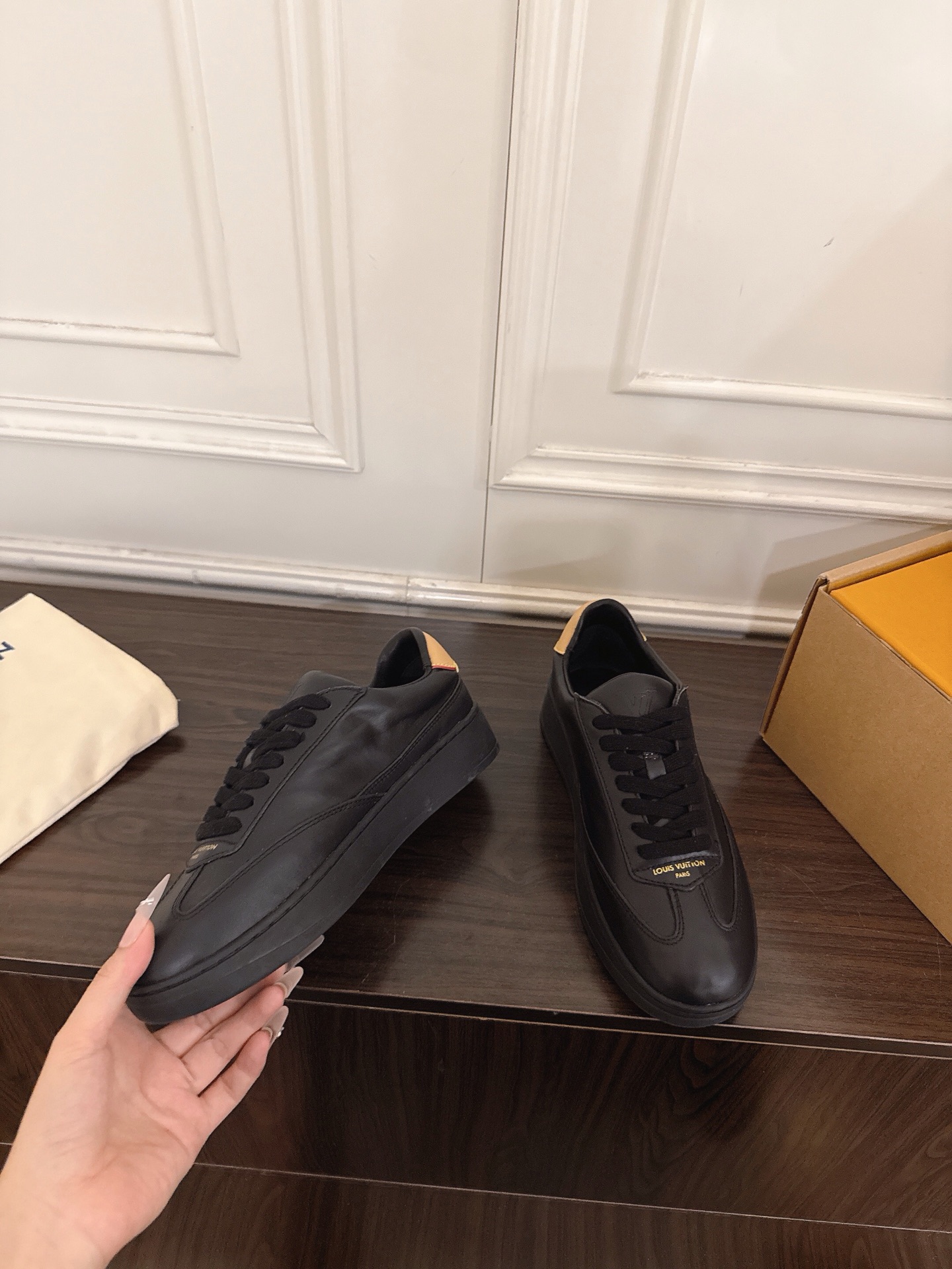 Louis Vuitton Sneakers