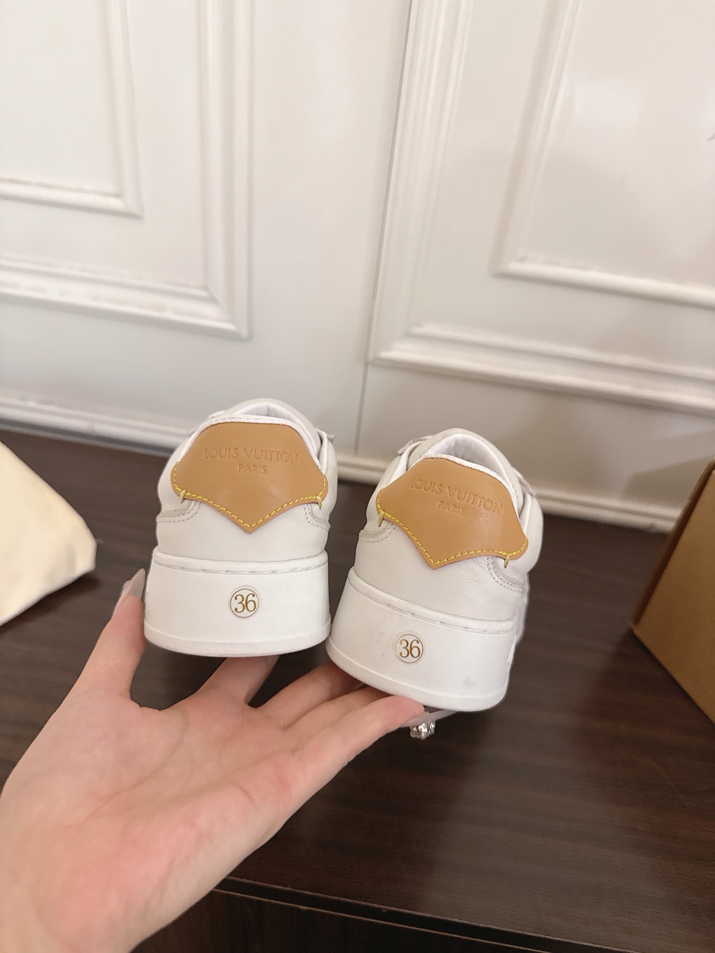 Louis Vuitton Sneakers