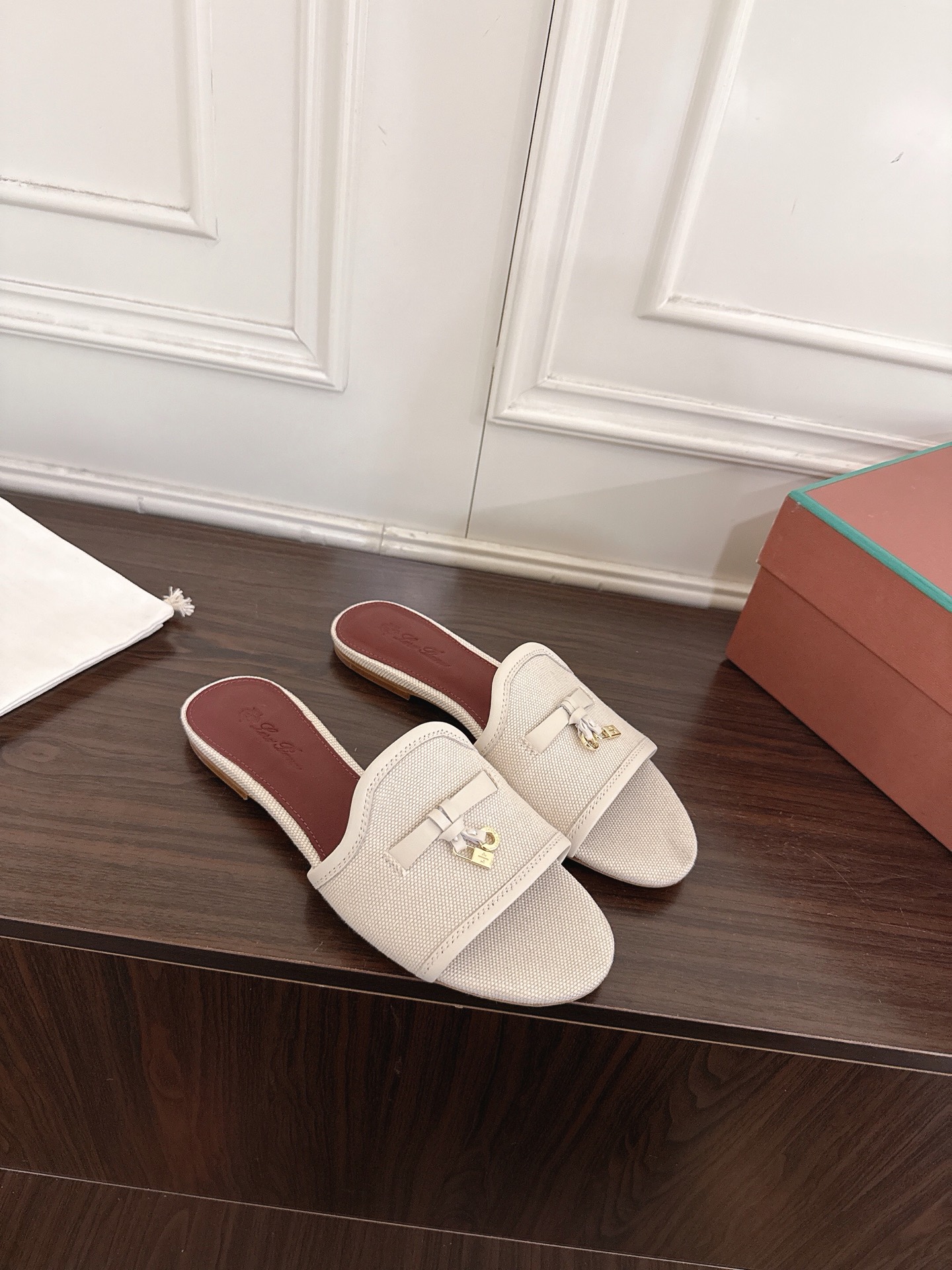 Loro Piana Slides
