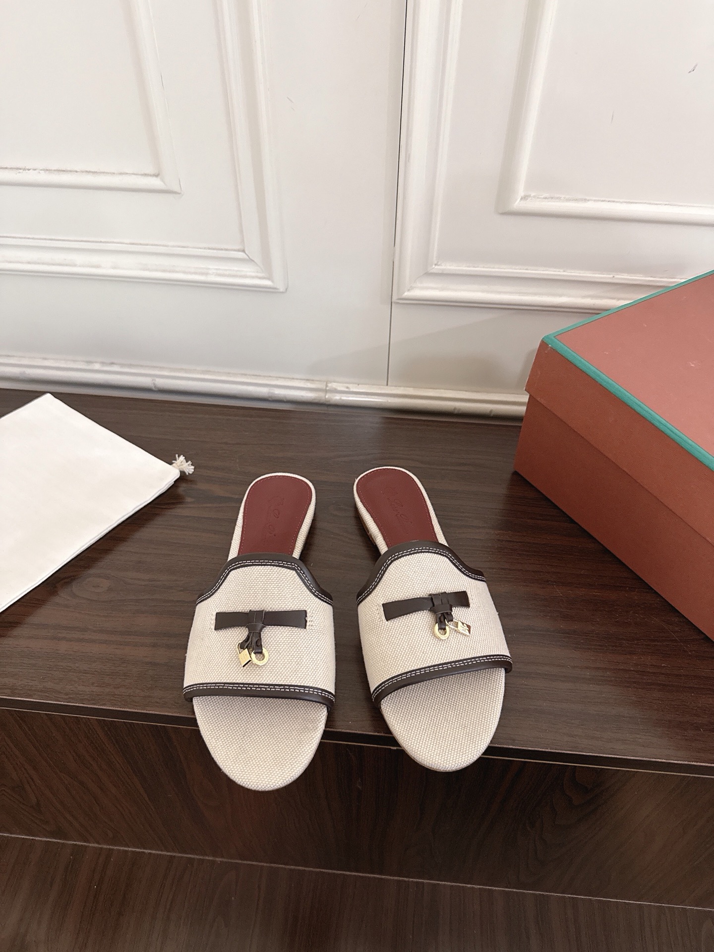 Loro Piana Slides