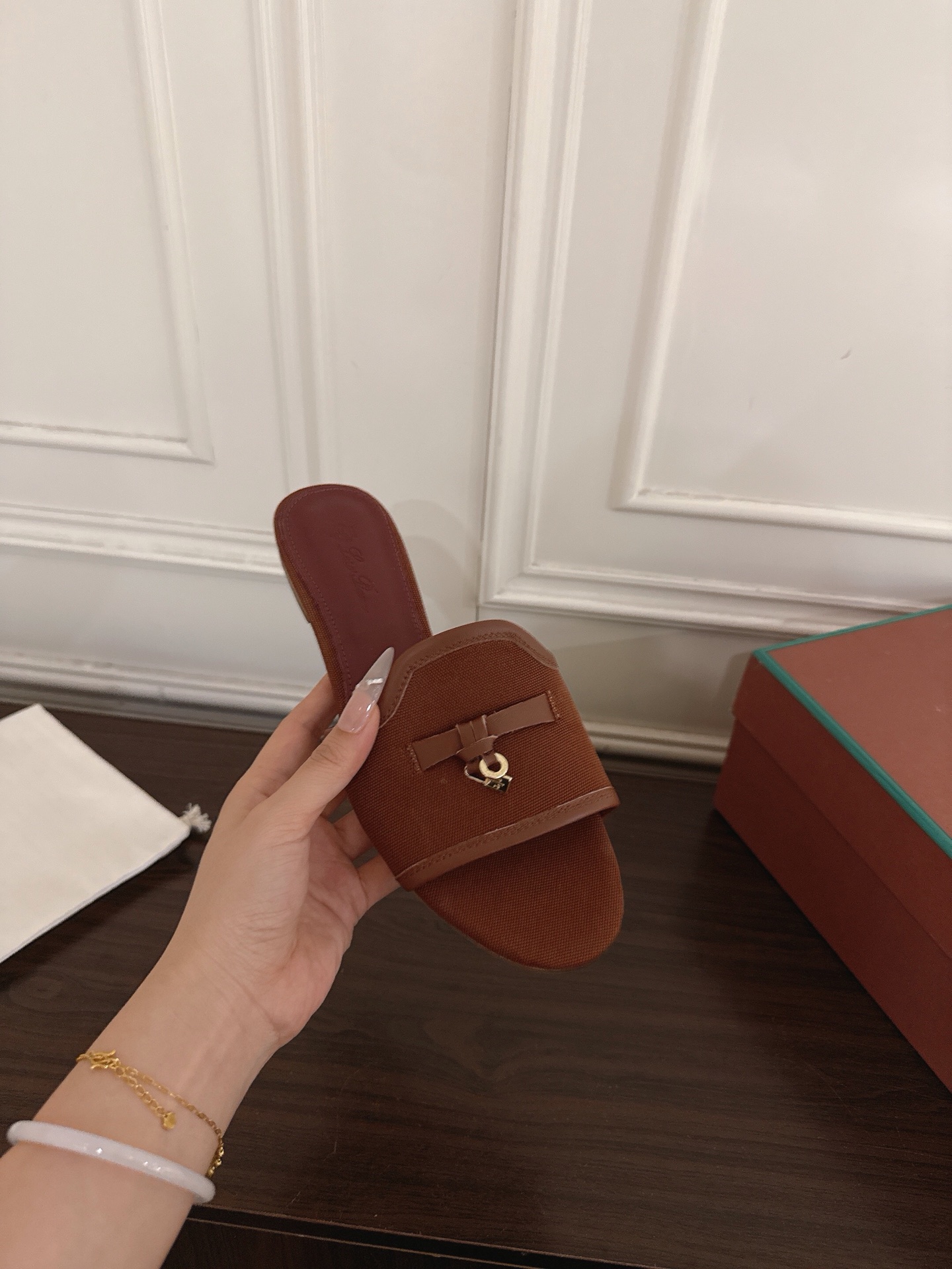 Loro Piana Slides