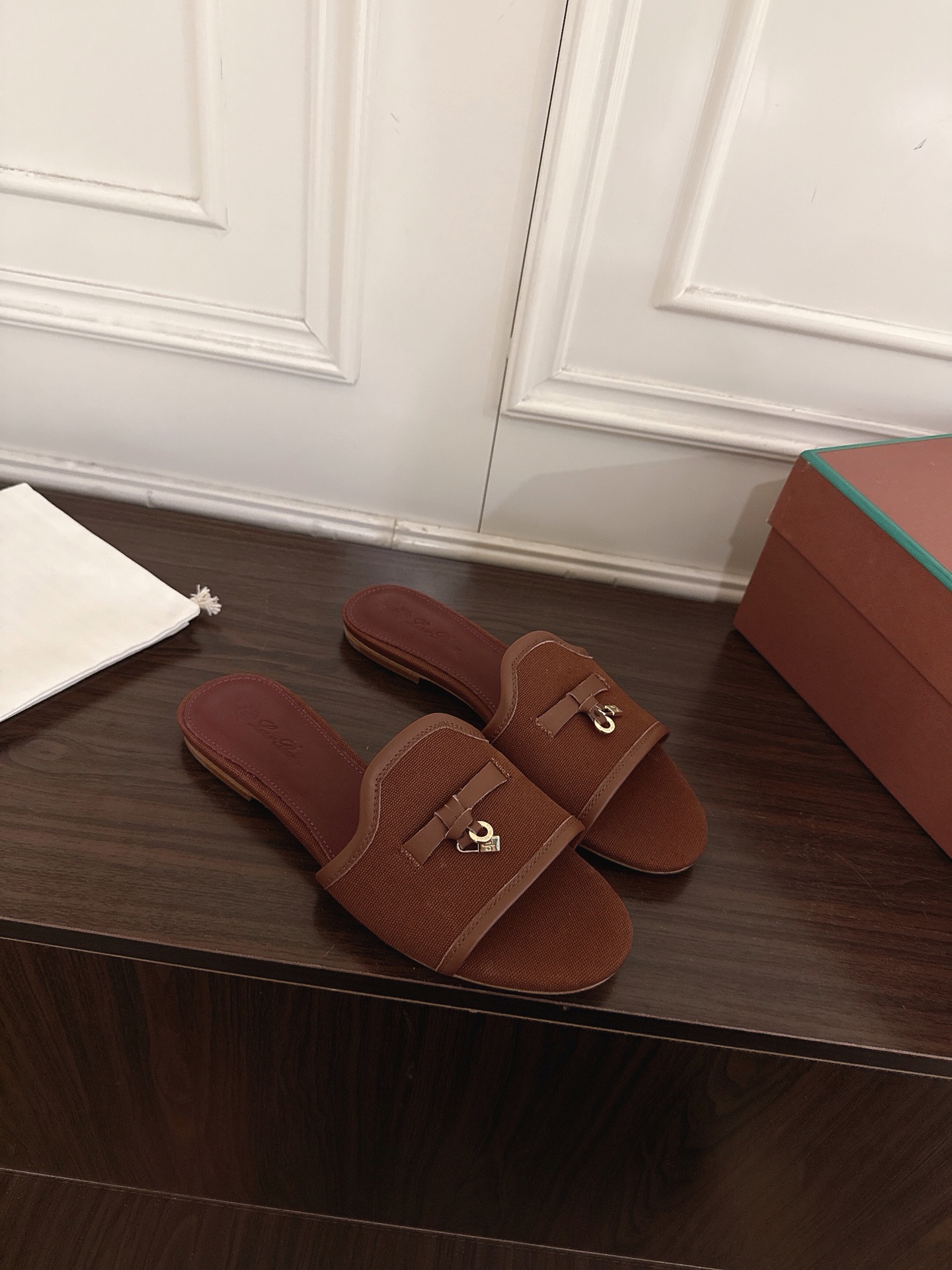 Loro Piana Slides