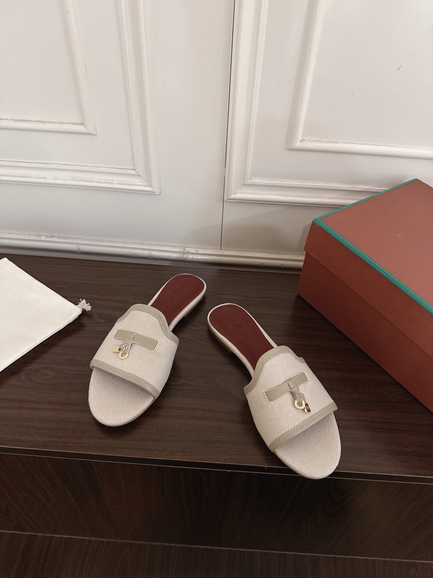 Loro Piana Slides