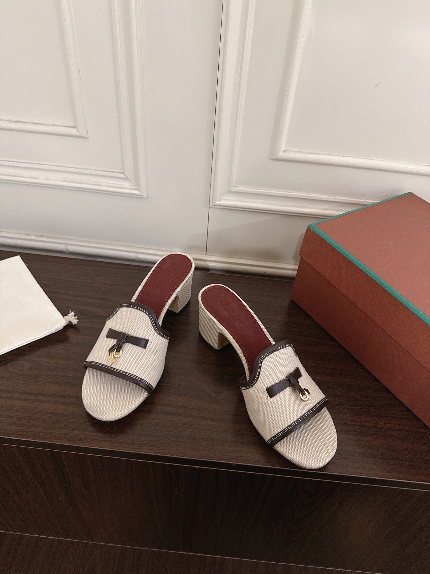 Loro Piana Slides