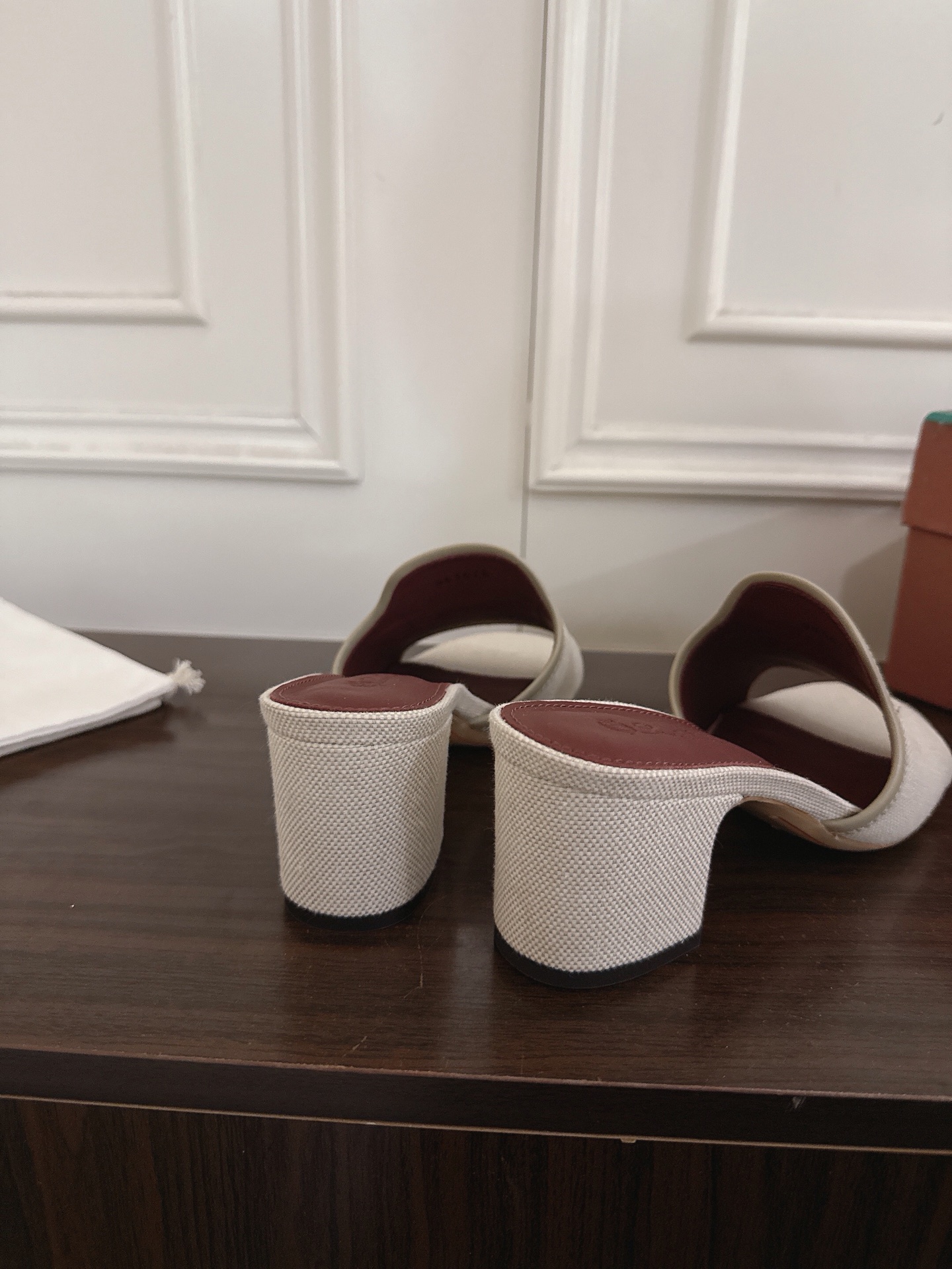 Loro Piana Slides
