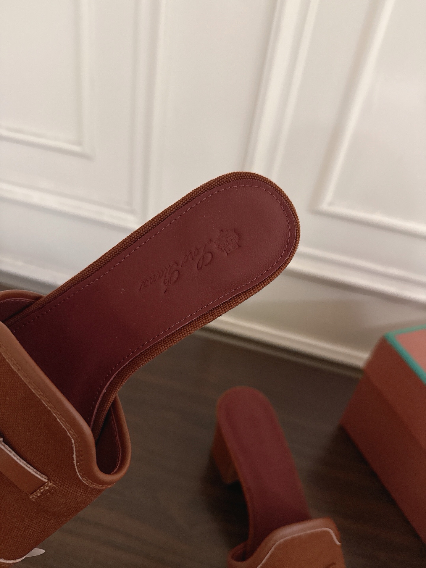 Loro Piana Slides