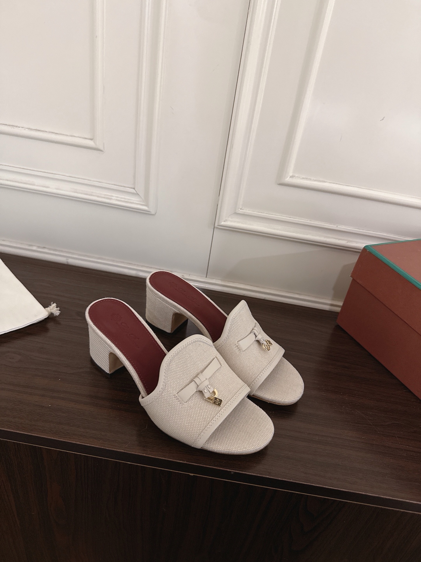 Loro Piana Slides