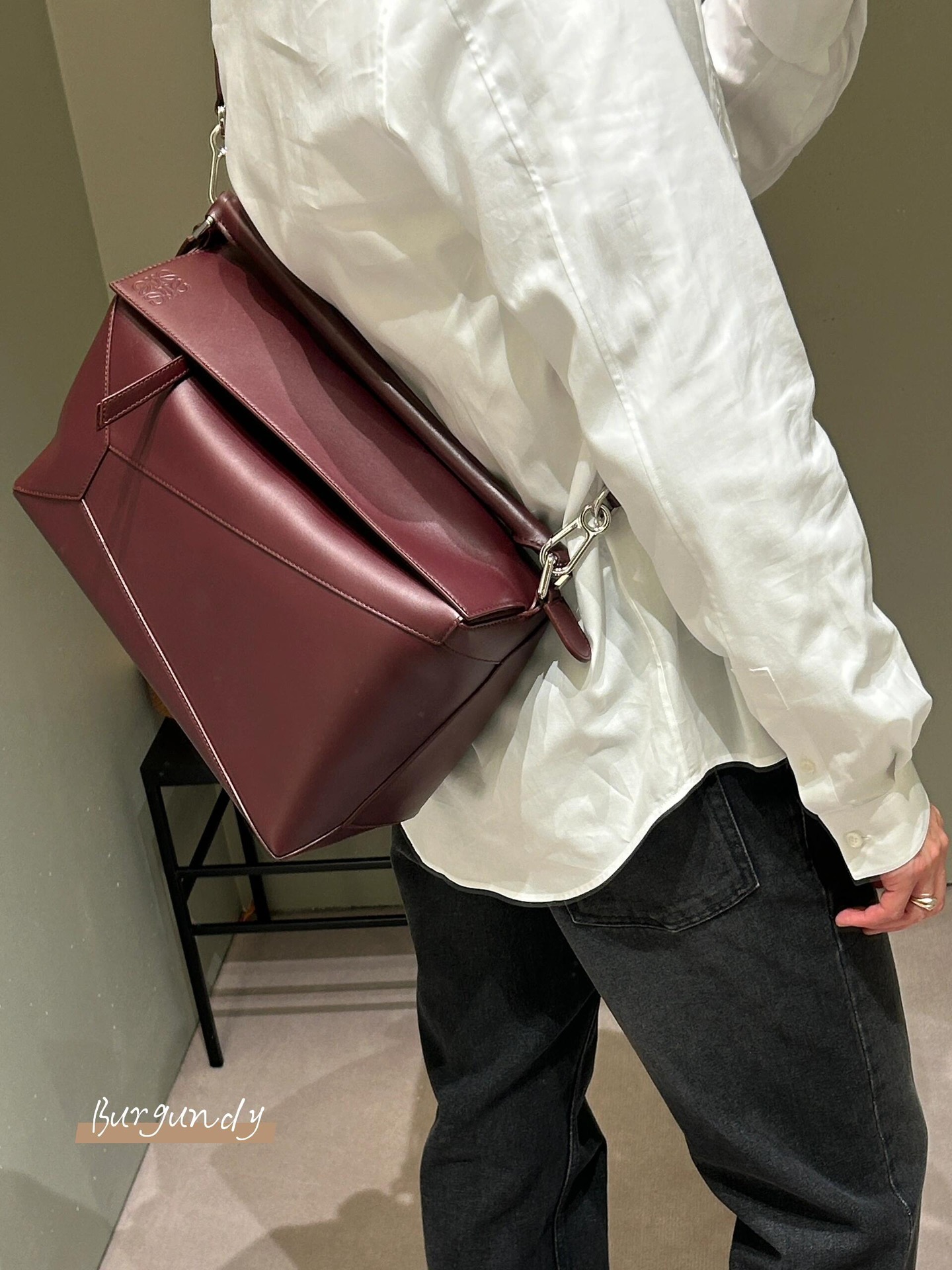 Loewe Puzzle New Large Wine Red Satchel, 33cm, Perfect Leather Luster 5 i1730475799 3678 1
