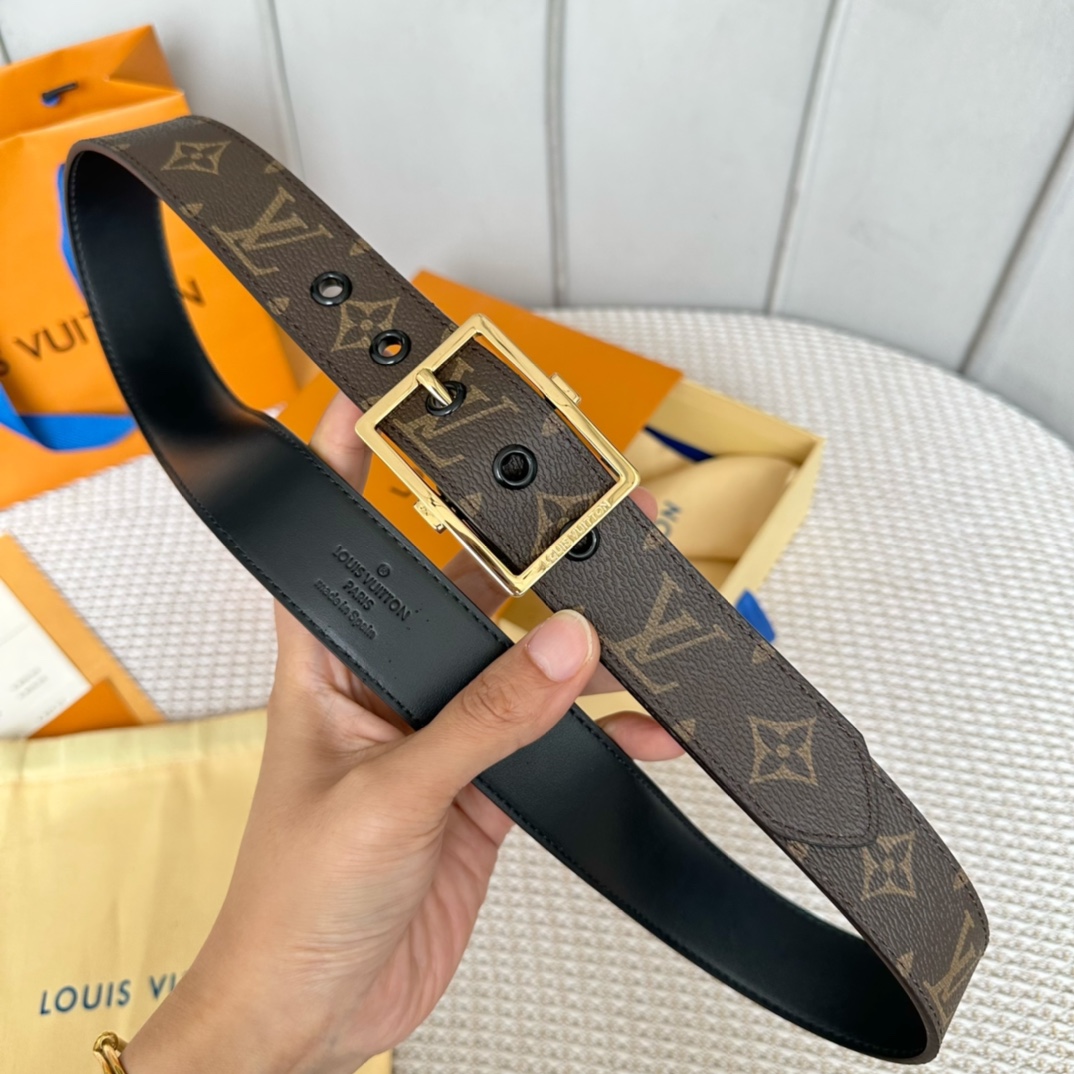 Louis Vuitton Belts Men Calfskin Cowhide