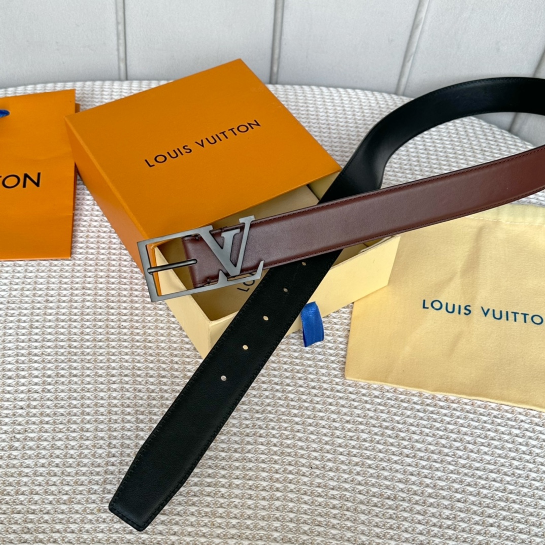 Louis Vuitton Belts Men Calfskin Cowhide