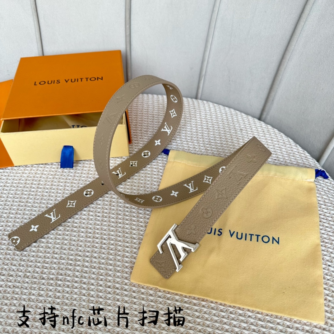 Original LV. Louis Vuitton women's belt, full packaging, original quality, factory goods, 30mm width, genuine one-piece…
