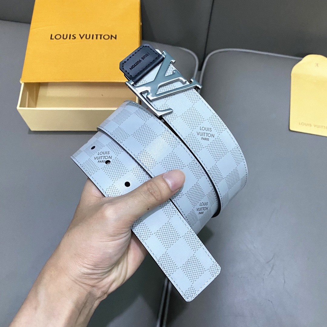 Louis Vuitton Belts