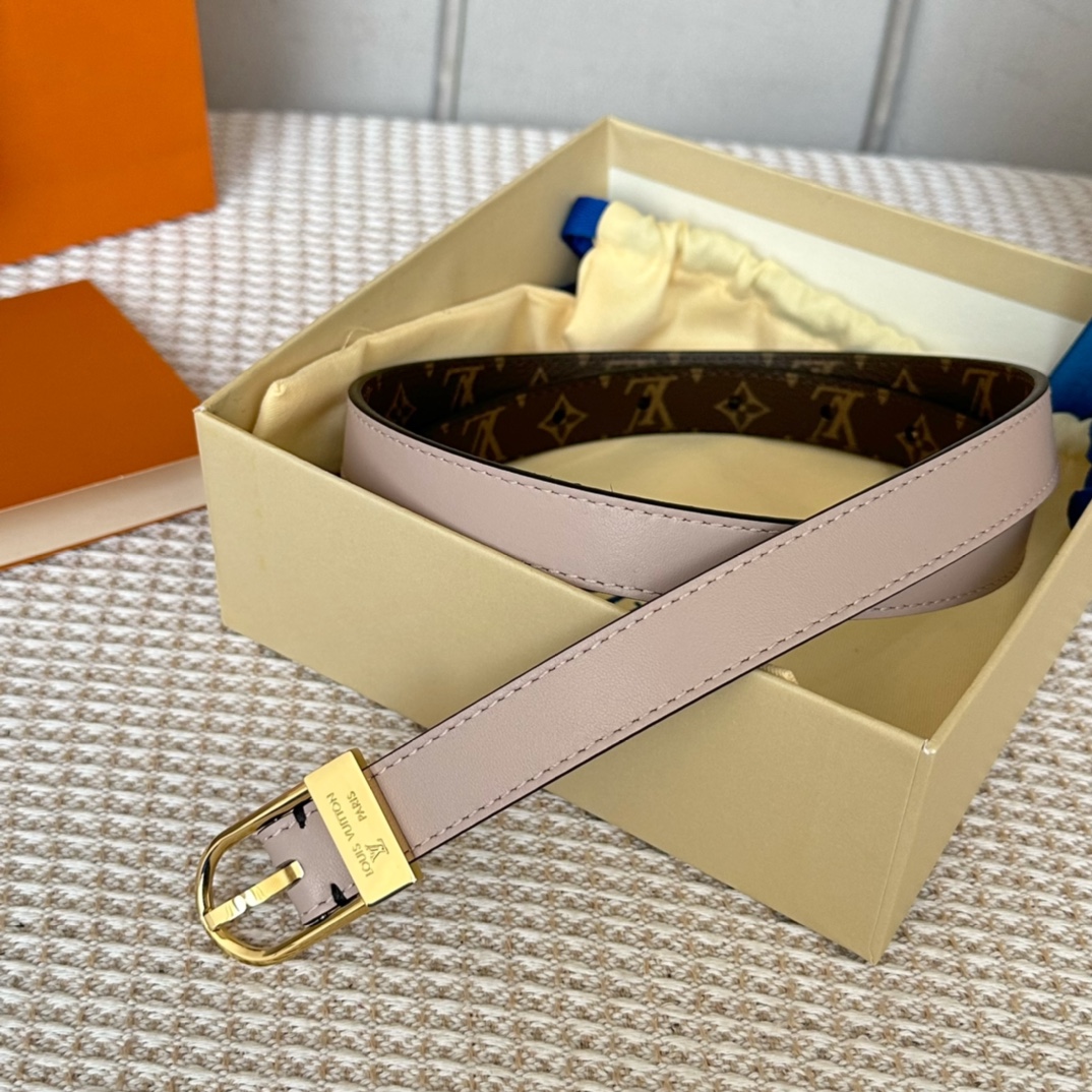 Online Sale
 Louis Vuitton Belts Customize Best Quality Replica
 Gold Women