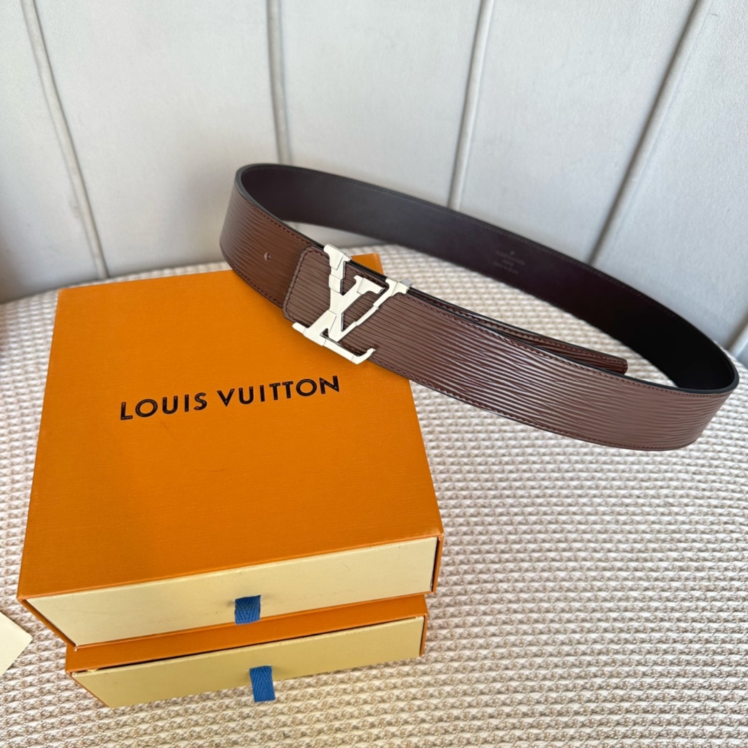 Louis Vuitton Belts Online Sales
 Calfskin Cowhide