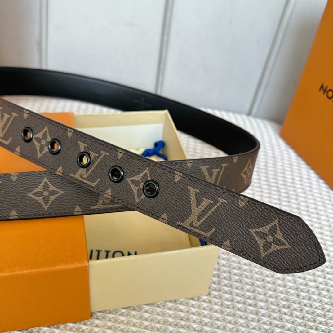 寬35mmLOUISVUITTON海外原單代購級別老鼠貨寬度35毫米小牛皮內襯和電鍍3色針扣設計孔位由5