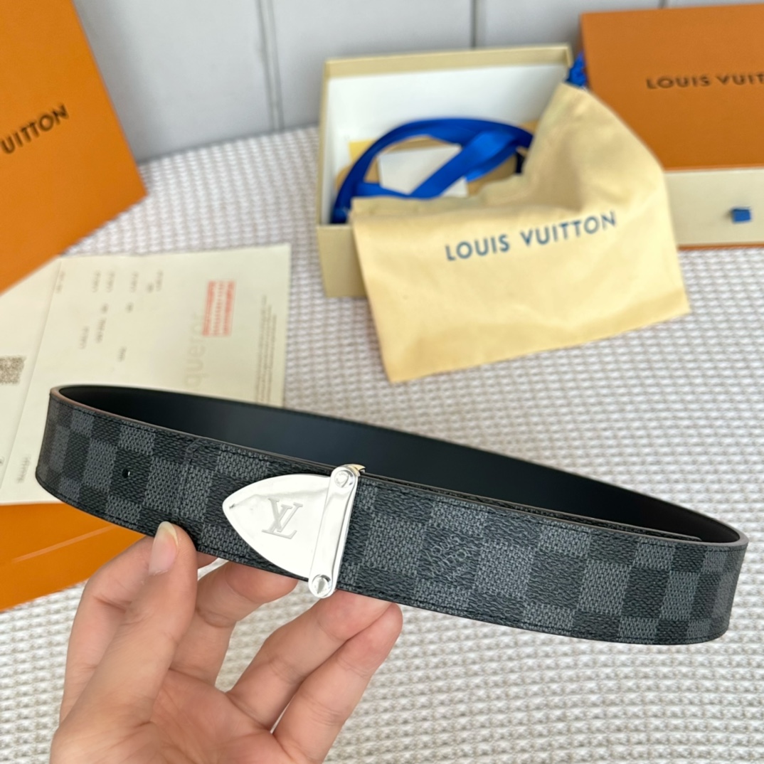 Louis Vuitton AAAAA
 Belts Online From China Black Women Steel Buckle Calfskin Canvas Cowhide