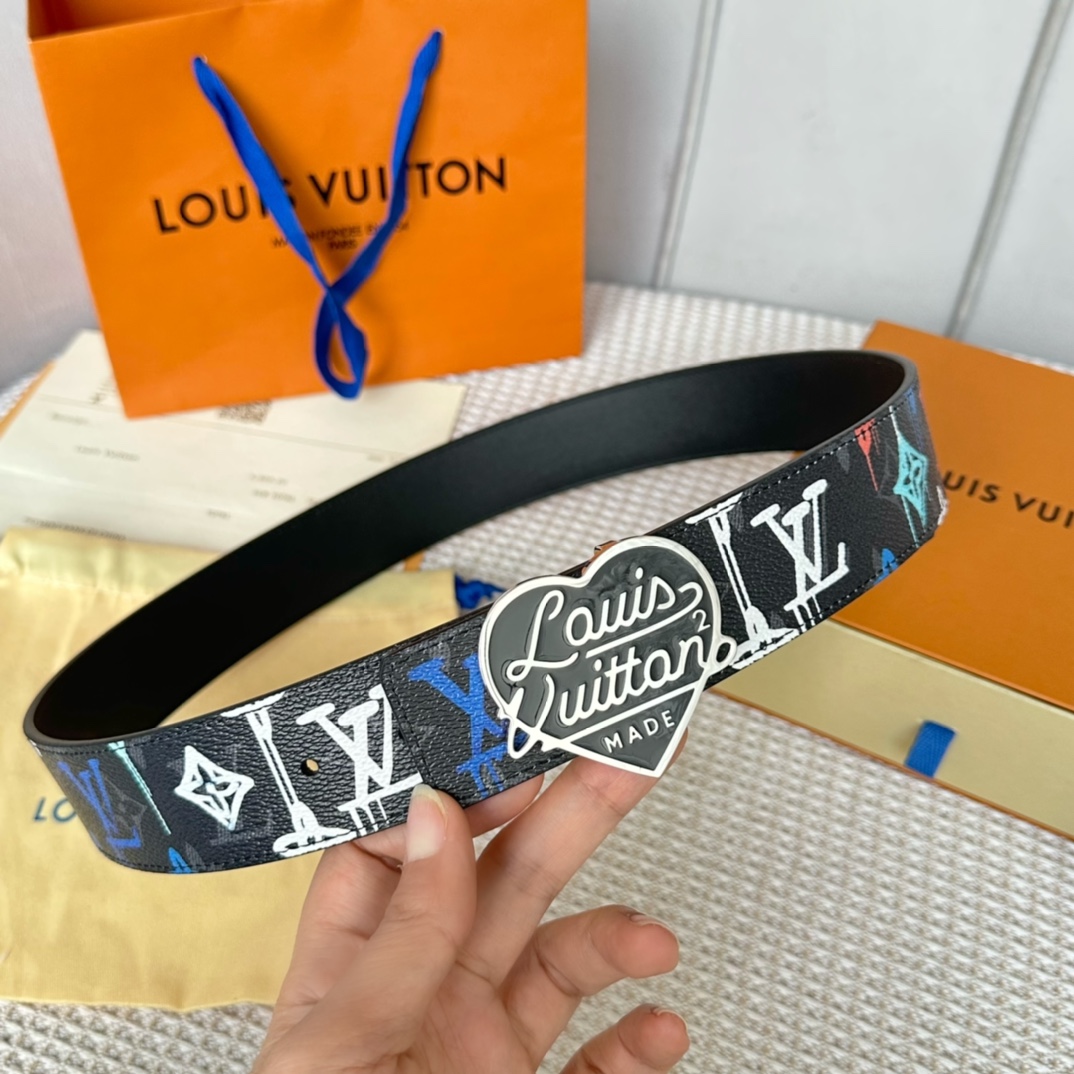 Louis Vuitton Belts Pink Canvas