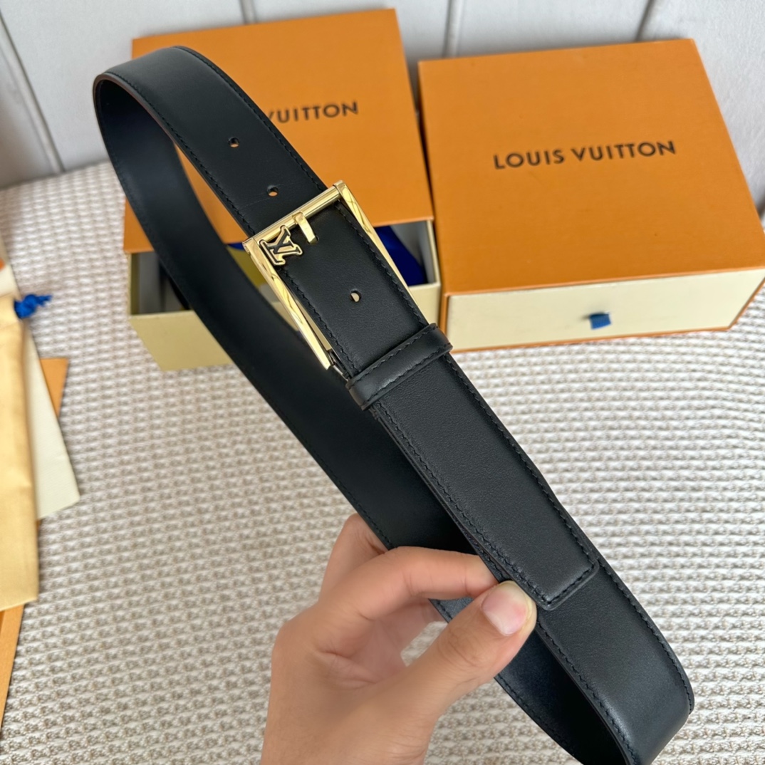 Louis Vuitton Belts Men Calfskin Cowhide