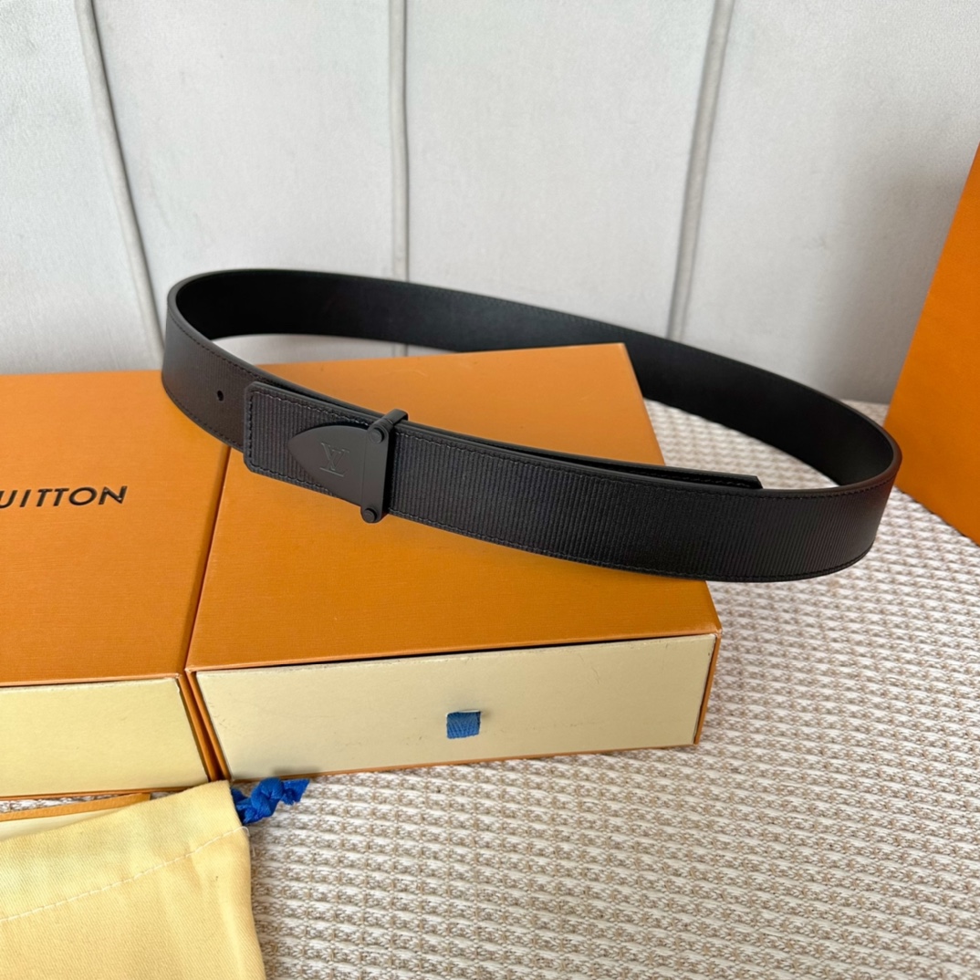 Louis Vuitton Belts Calfskin Cowhide