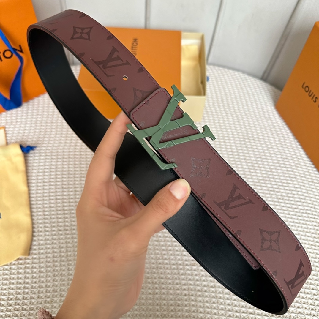 Online China
 Louis Vuitton Belts Splicing Patent Leather Spring/Summer Collection