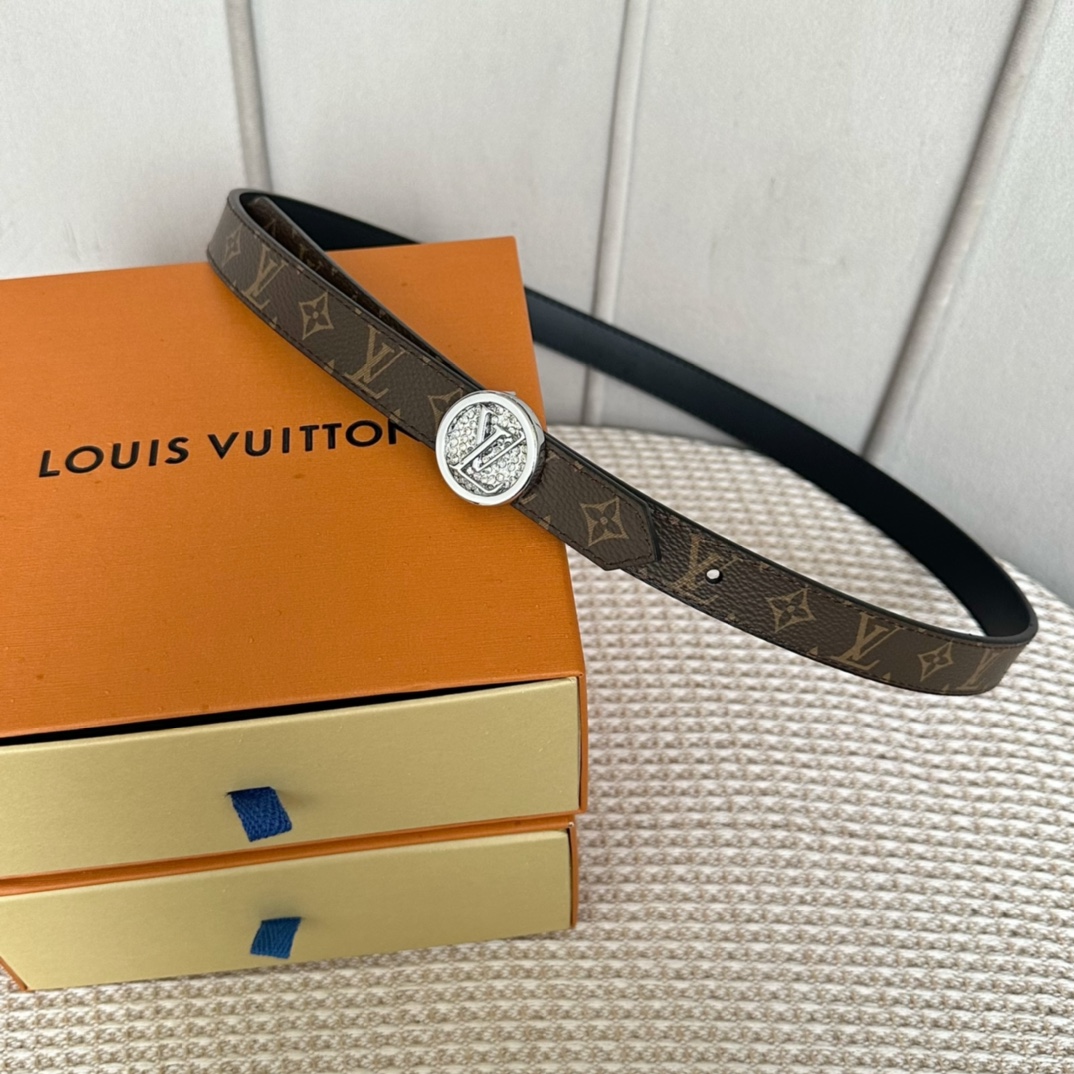 Louis Vuitton Belts Women Calfskin Cowhide