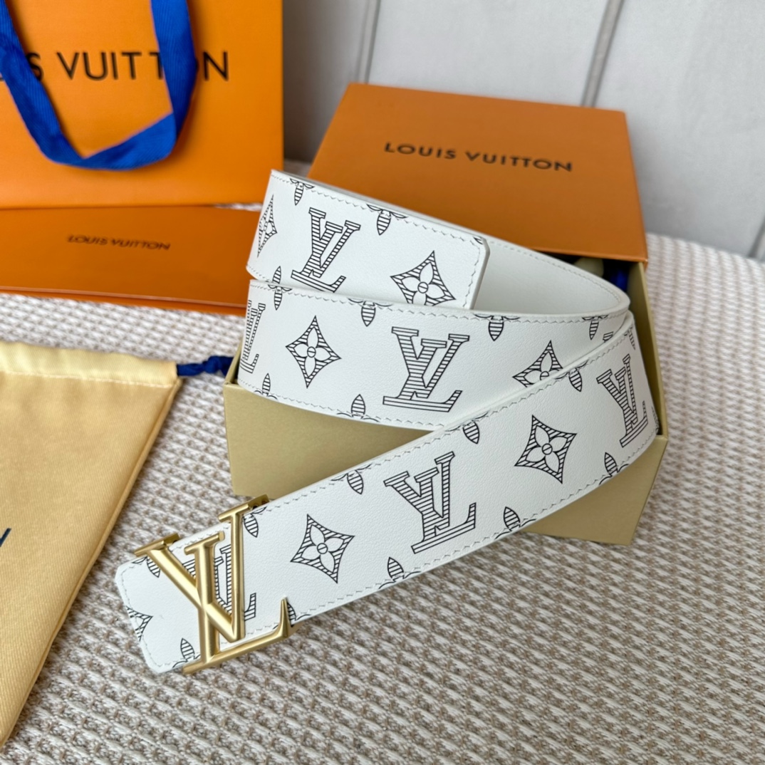 Louis Vuitton Online
 Belts Calfskin Cowhide