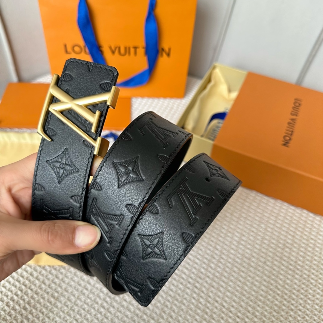 Louis Vuitton Belts Calfskin Cowhide