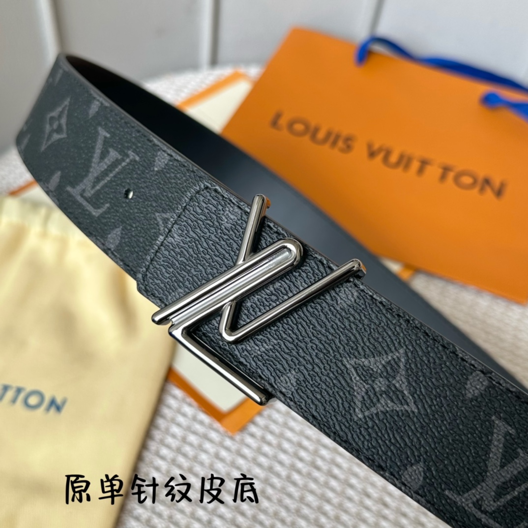 寬40mm驢家新品寬度40mm驢家SS早春新品腰帶系列意大利原廠皮料扣頭採用最新款鋼扣五金效果工藝全方位