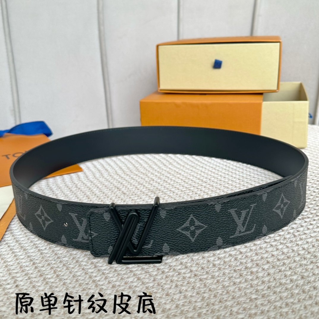 寬40mm驢家新品寬度40mm驢家SS早春新品腰帶系列意大利原廠皮料扣頭採用最新款鋼扣五金效果工藝全方位