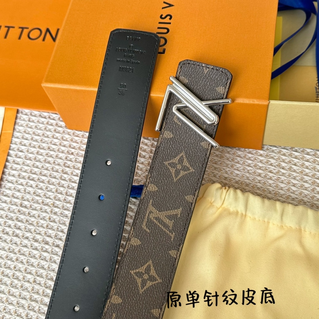 寬40mm驢家新品寬度40mm驢家SS早春新品腰帶系列意大利原廠皮料扣頭採用最新款鋼扣五金效果工藝全方位
