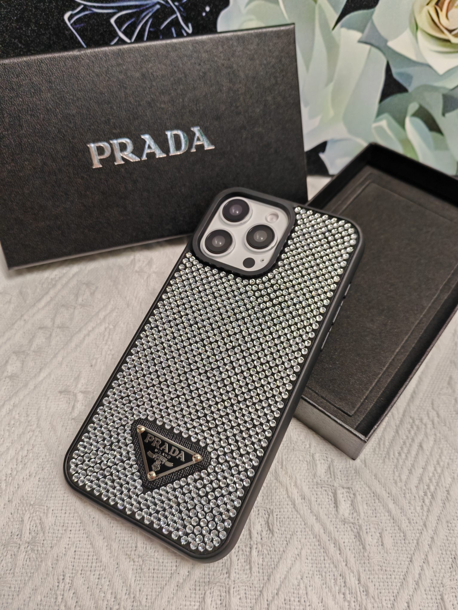 Prada普拉达满天星新款适用iPhone手机壳带钻奢华套高档奢华闪钻全包防摔保护套高级感满满！型号为了