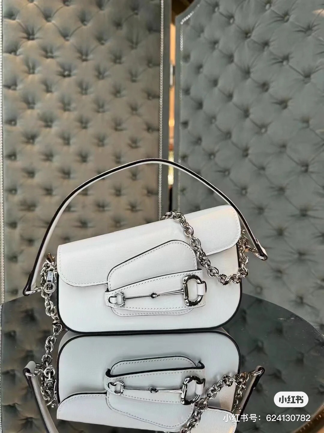 Gucci Official 774209