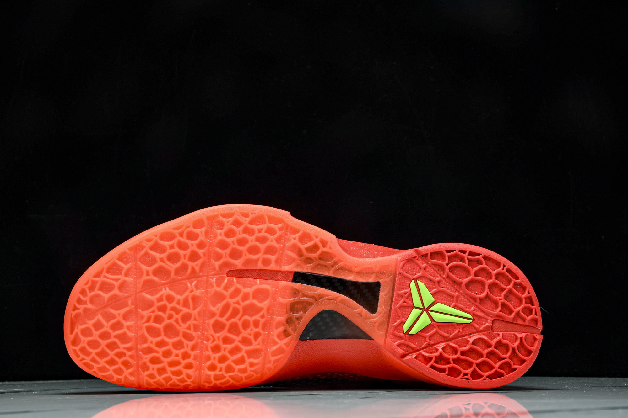 纯原-NK Kobe 6 Protro“Reverse Grinch”红色 反转青蜂侠 FV4921-6