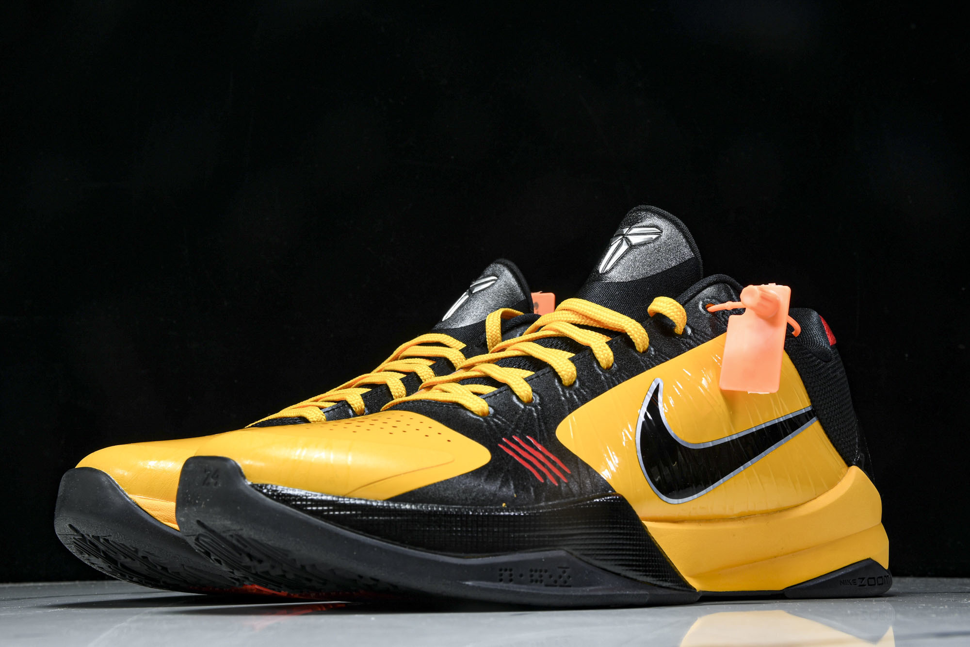 NK Kobe 5 Protro‘Bruce Lee’黑黄 李小龙 CD4991-70040 40.5 