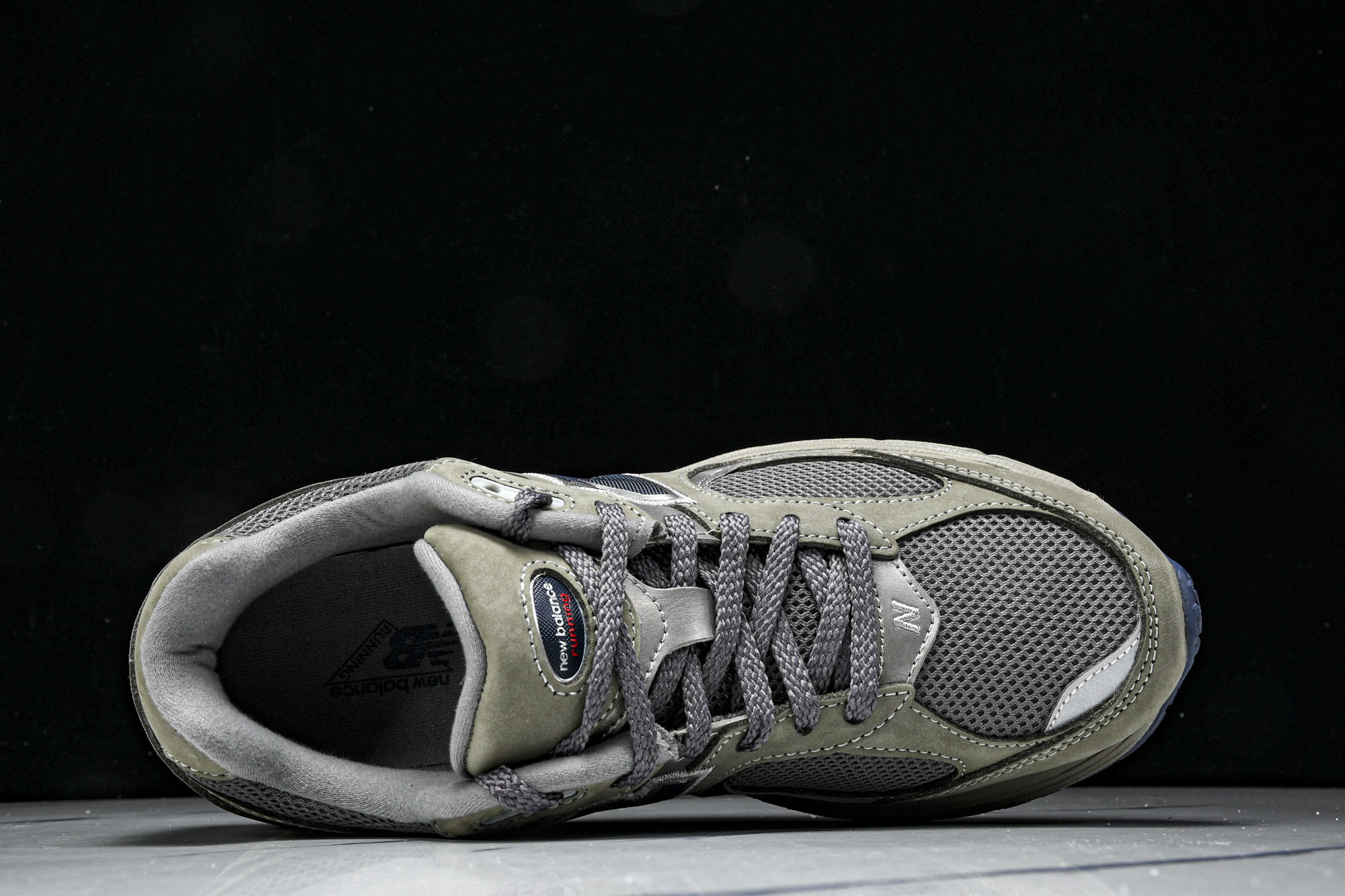 美产 New Balance 202R 经典百搭低帮复古休闲跑步鞋 经典灰 ML2002RAsize:3
