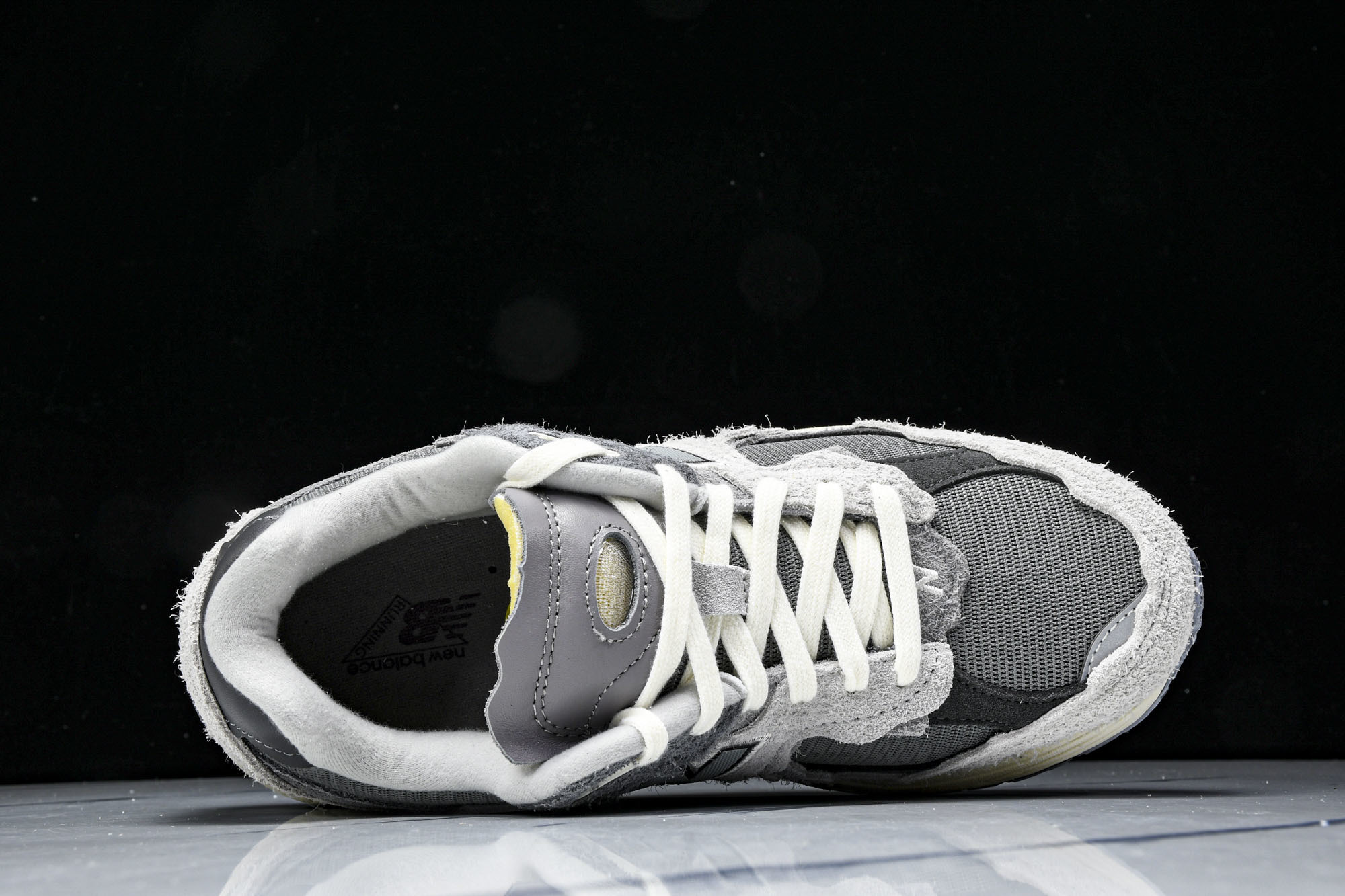 美产 New Balance 2002R ＂Reflned Future＂低帮复古休闲跑步鞋 云雨灰 M