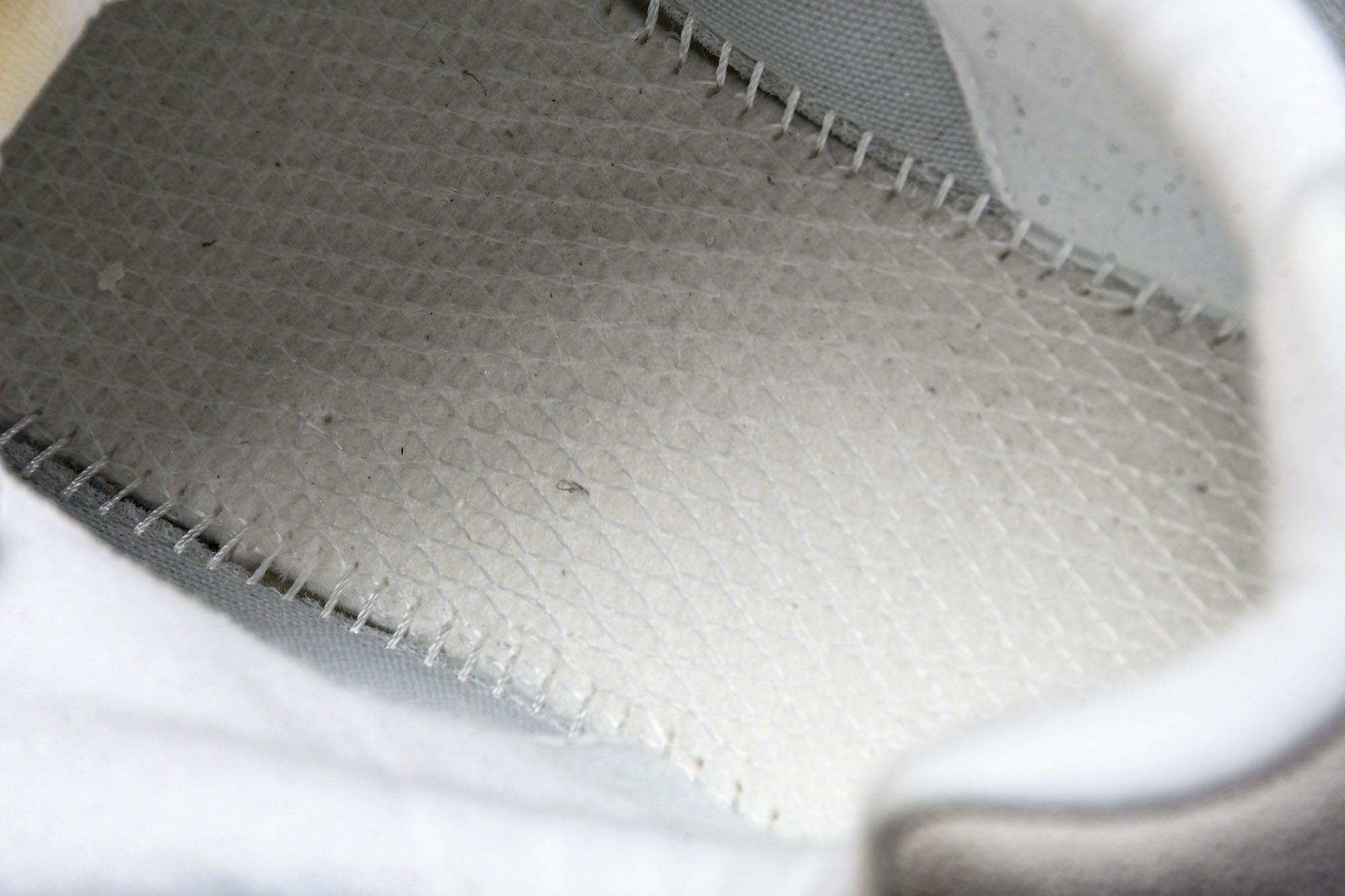 美产 New Balance 2002R ＂Reflned Future＂低帮复古休闲跑步鞋 青灰 M2