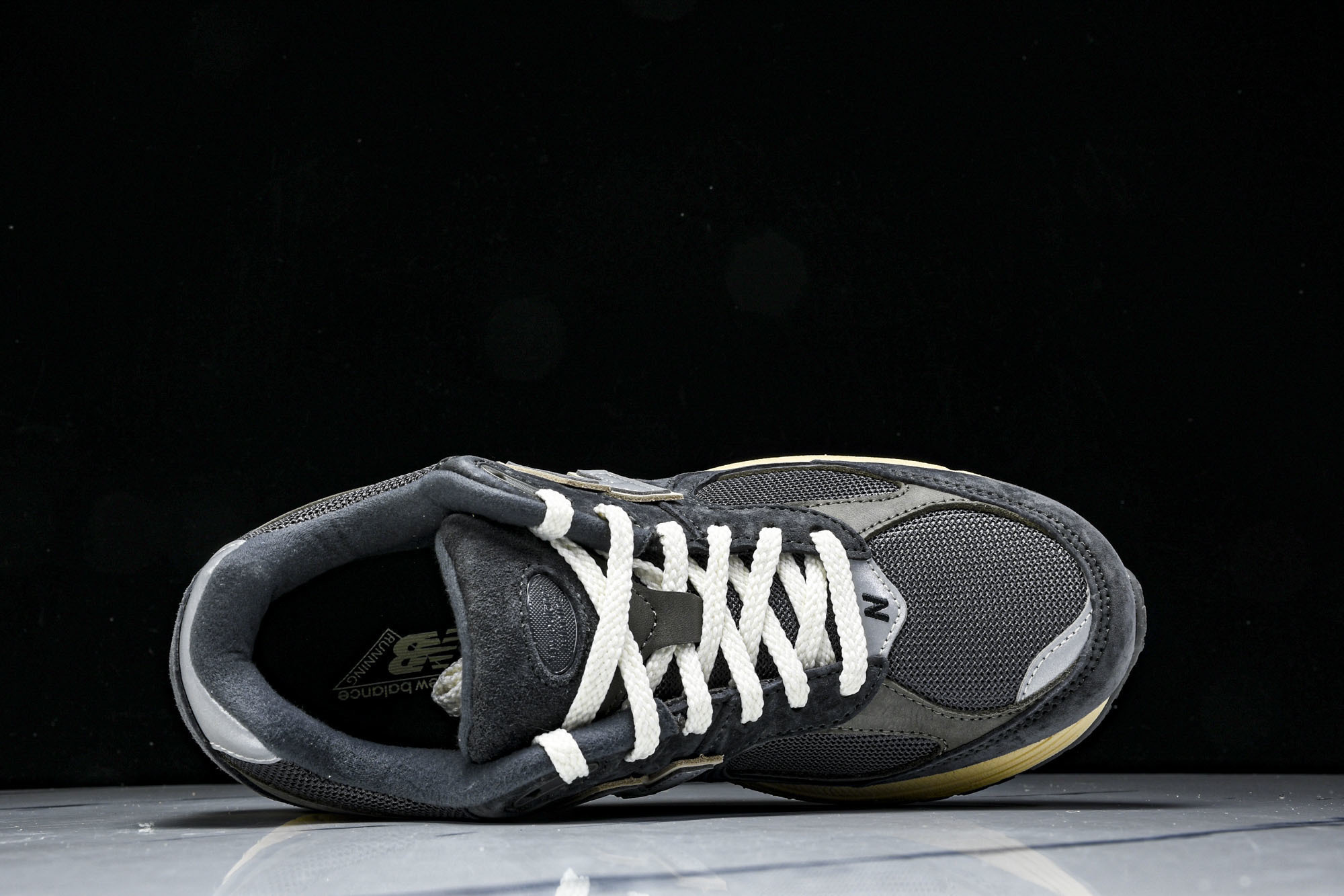 美产 New Balance 202R 复古休闲跑步鞋 灰碳色 ML2002RHOsize:36 37 