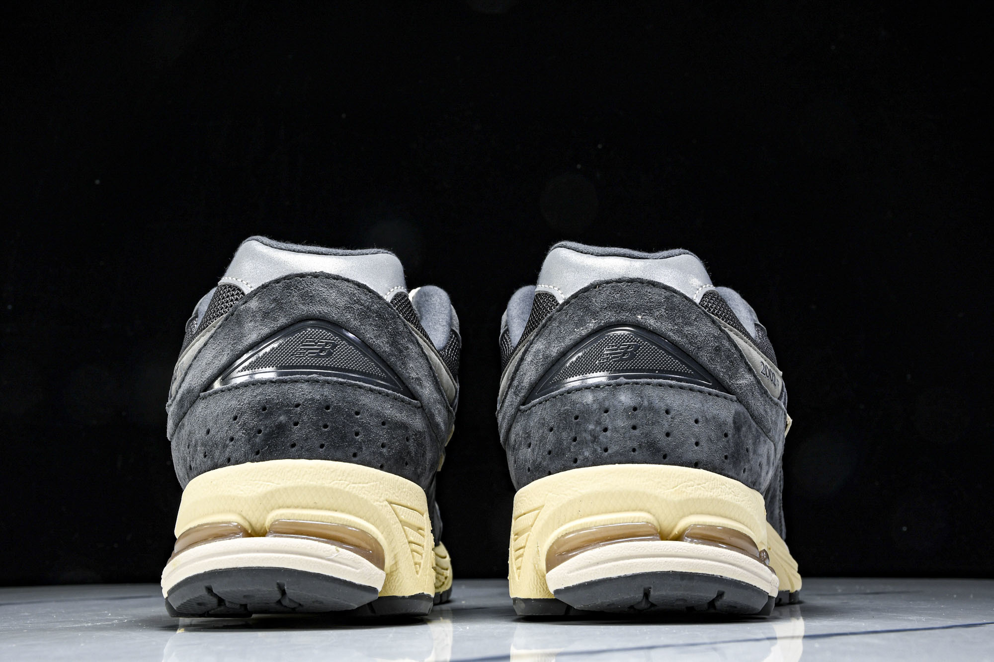 美产 New Balance 202R 复古休闲跑步鞋 灰碳色 ML2002RHOsize:36 37 