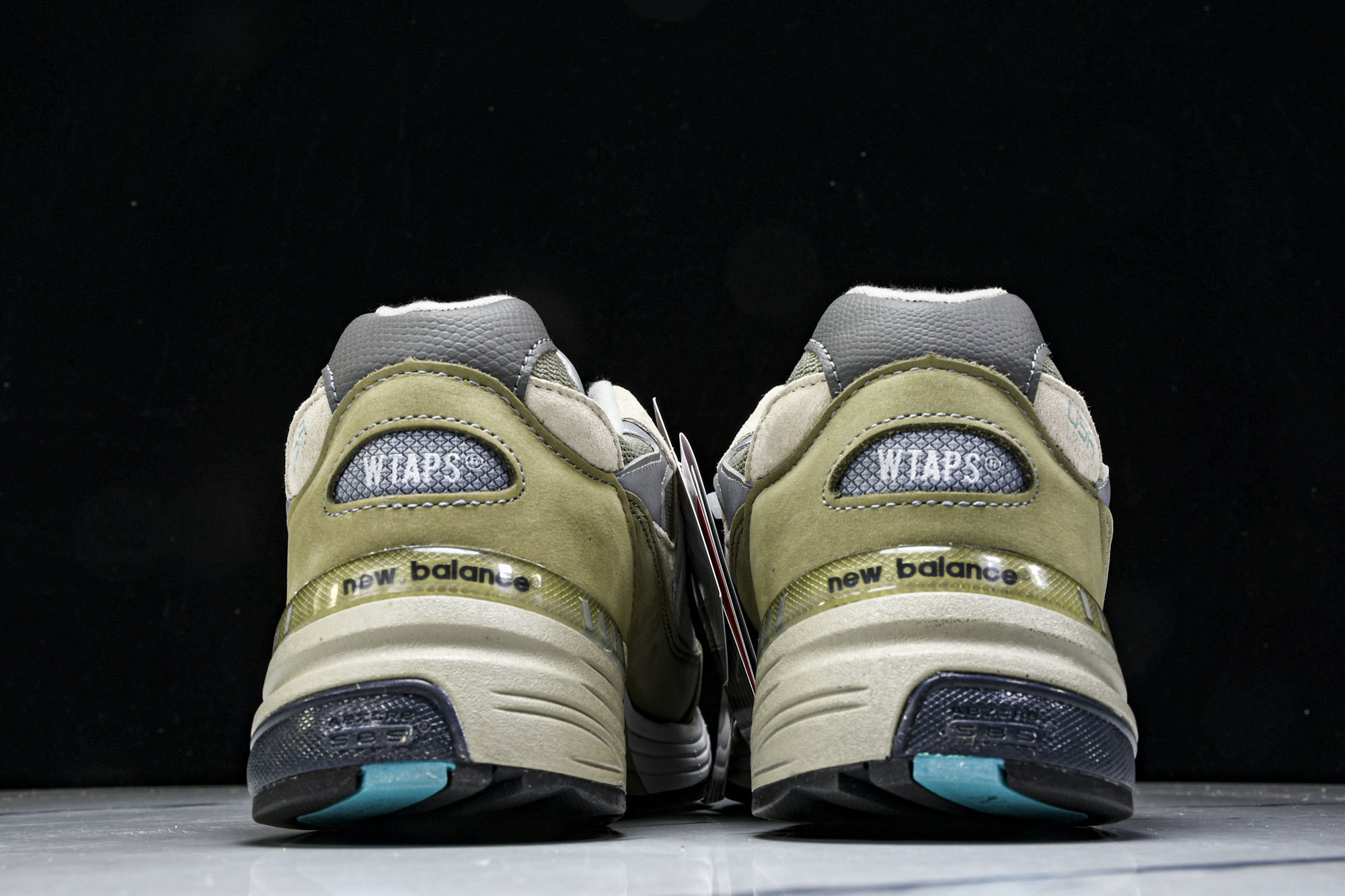 美产 WTAPS x New Balance 992 ＂Olive Drab＂复古休闲跑步鞋 复古休闲跑