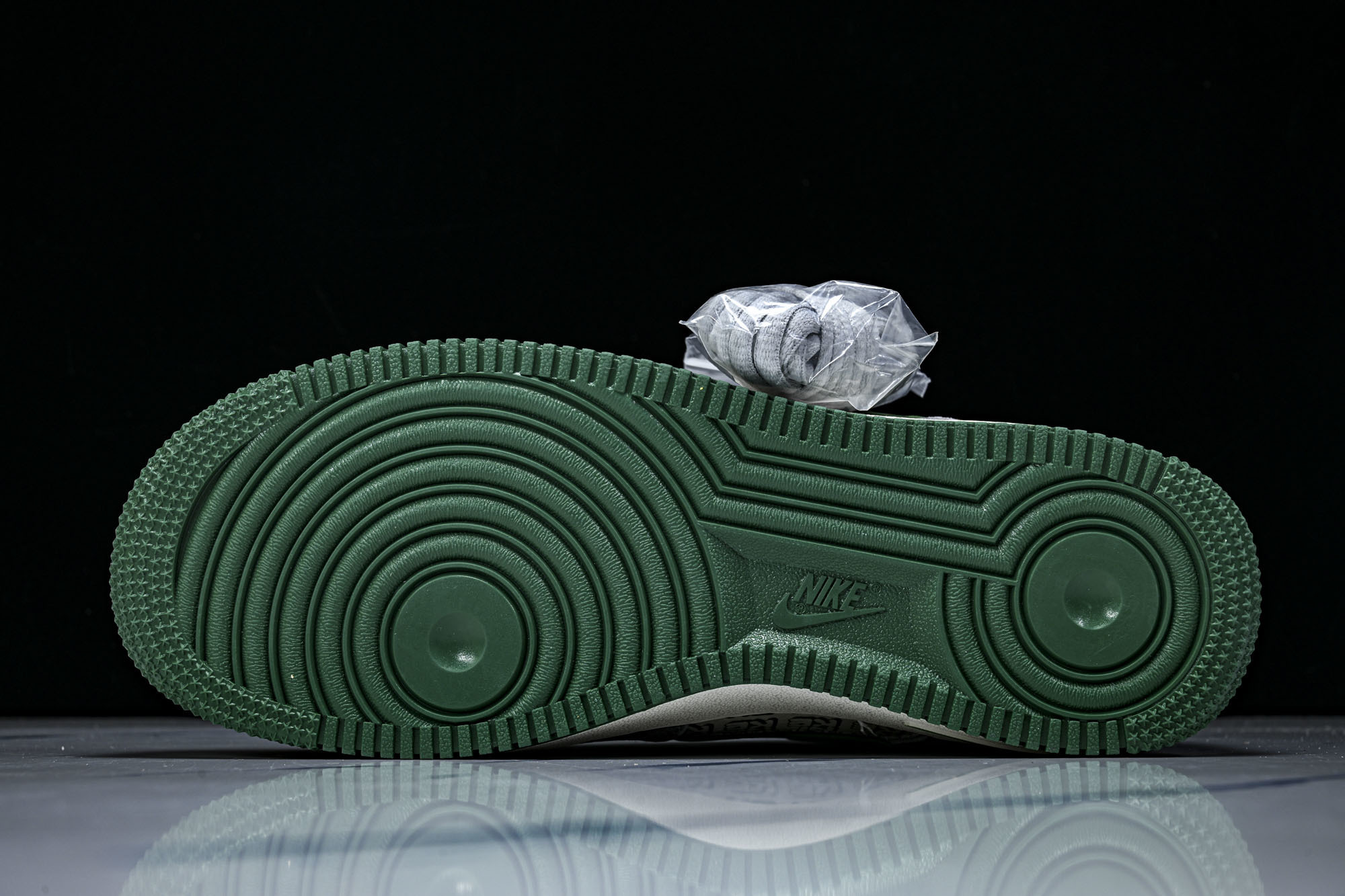 Nike Air Force 1'07 Low 灰绿满印 空军一号低帮休闲板鞋 DW8806-00236