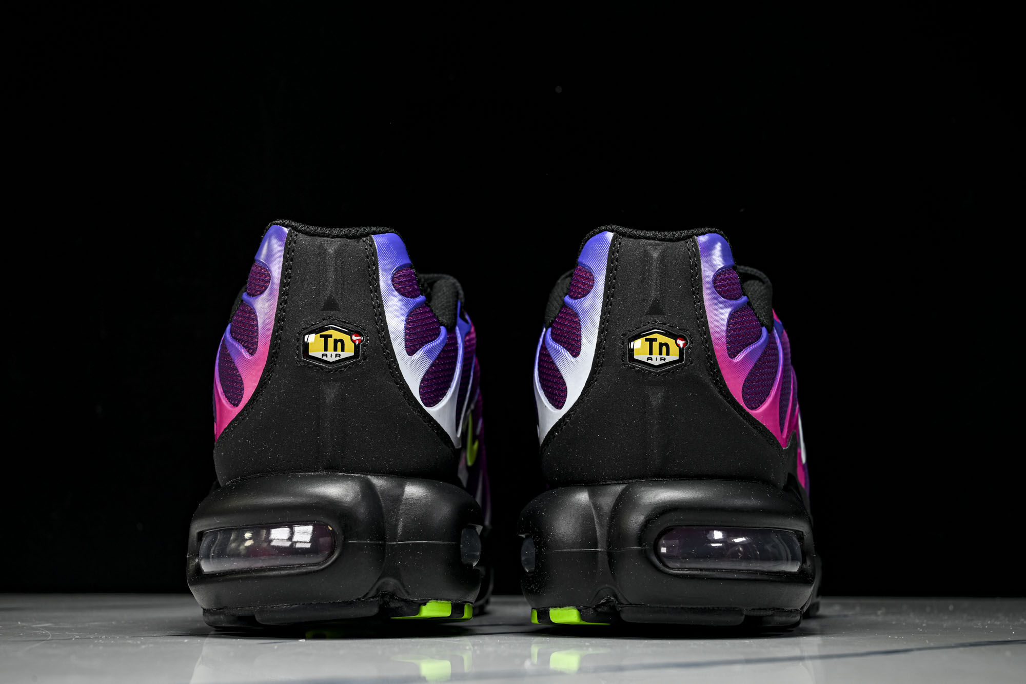 Air Max Plus男士透气运动休闲鞋-610原版1:1 制作 全套私模 开发出自代工厂版师之手 几