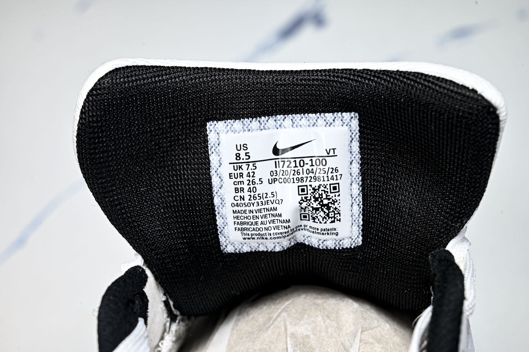 Nike Air Zoom Pegasus 42 耐克网面透气轻便耐磨跑鞋 II7210-100#混搭才