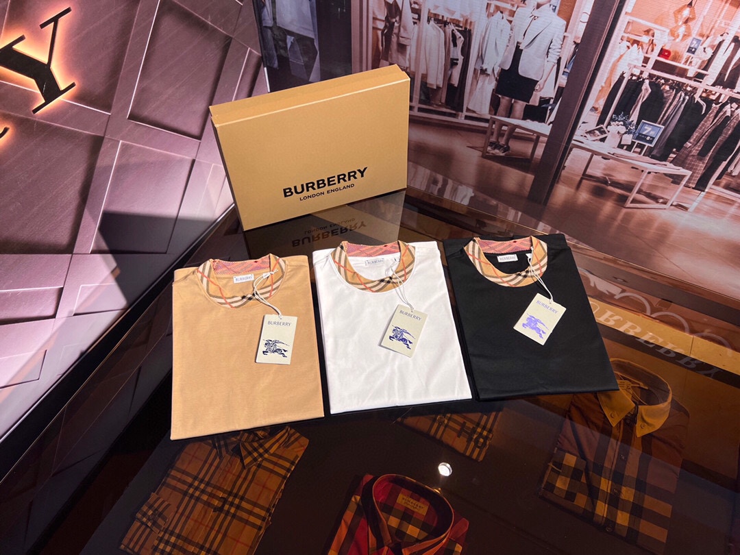 Burberry Men's Linen Blend T-Shirt with Iconic Check Trim - Stylish & Comfy 8 i1748939228 2994 0