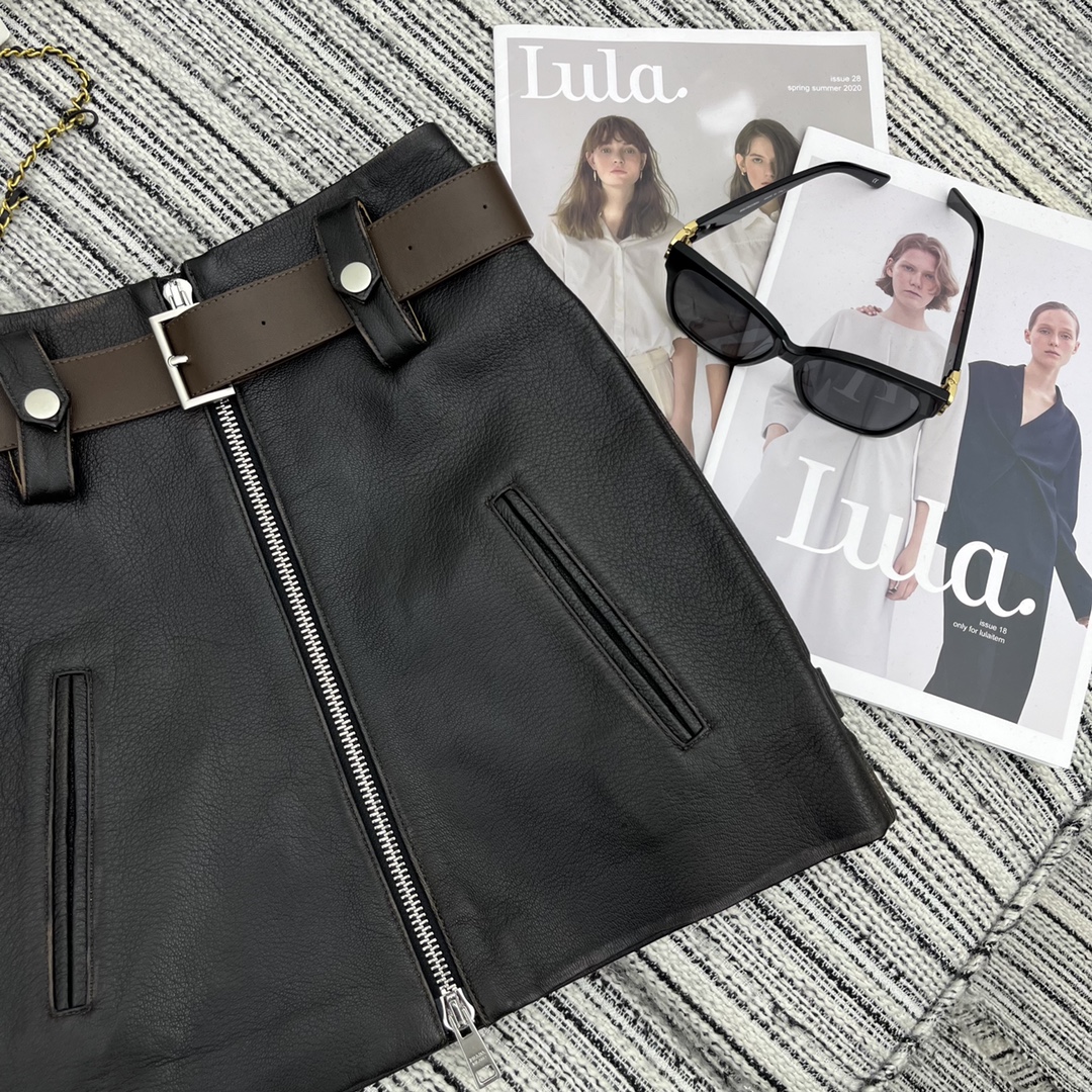 High-End Female Suit with New Sheep-Skin Design for Autumn/Winter 24-Year Collection - 图片 5