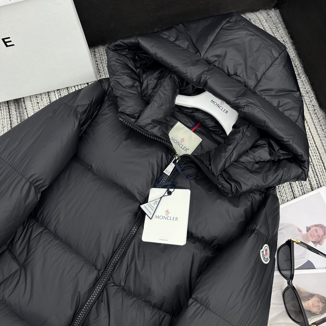 [Moncler Women