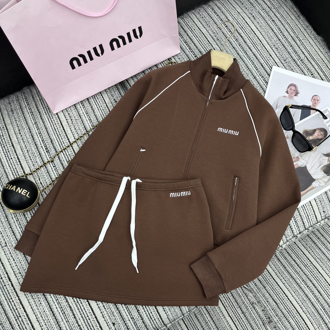 MiuMiu Abbigliamento Giacca & Soprabito Bianco Ricamo Collezione Primavera/Estate Casual