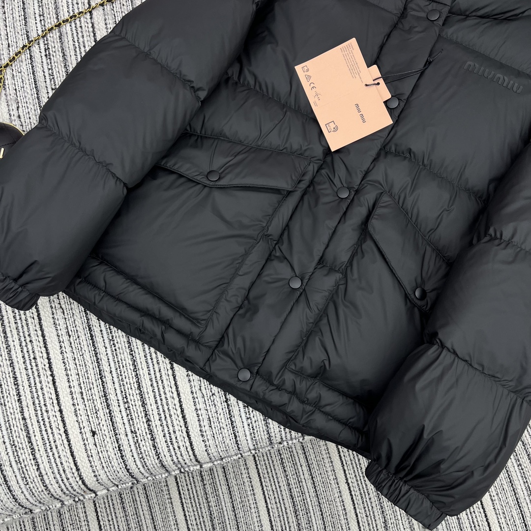 Miu Miu Padded Down Jacket in Black, Quilted, Stand Collar Winter Coat 5 i1728458284 569 0