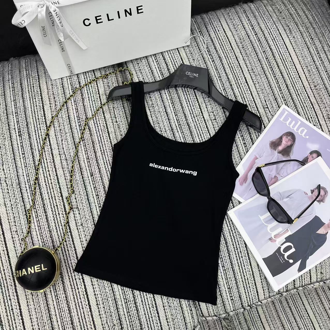 NO:330227,Original single-handed women's clothing, highly recommended with packaging, 25-year early spring and summer series, designer style, letter printed vest top, two-color SML,,alexander wang19860909原单狠货女装 配包装强烈推荐 25年早春夏系列 设计师款 字母印花背心上衣 两色SML,,alexander wang,Women's clothing